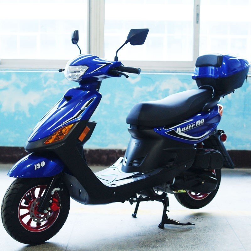 10_53.jpg Dongfang Razor 150 Scooter