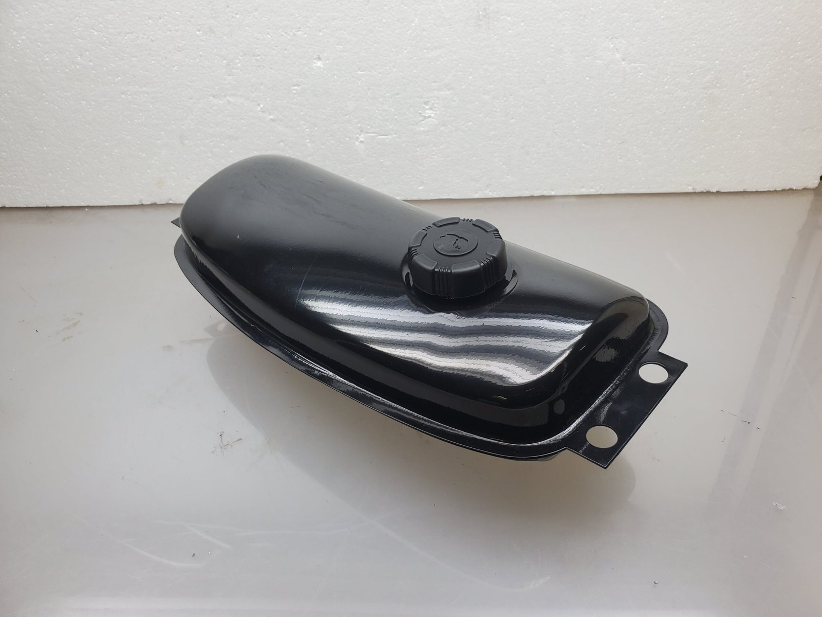 20220502_104344_fc3b2444-d858-4470-88f9-ce04e19ec73c.jpg Kandi 150cc GY6 Go-Kart Gas Tank 2.5 Gallons