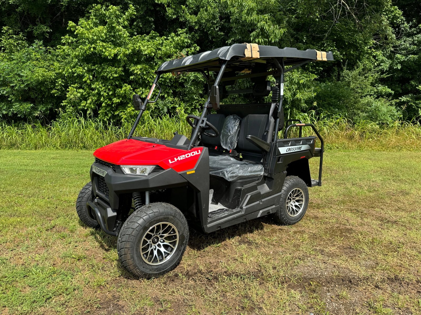 IMG_0344.jpg Crossfire LH200 EFI Golf Cart