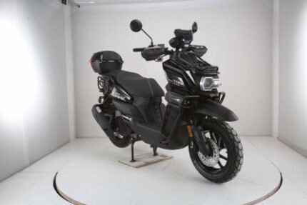 Tank 200 EFI PRO Scooter