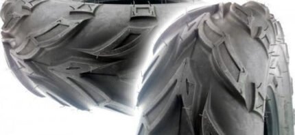 TWISTER Front 19x7x8 Tire