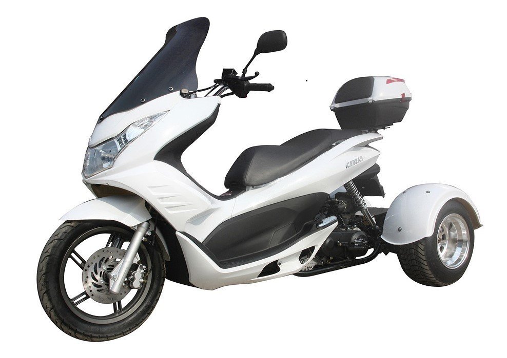 ptz150-17mwhi_84245.jpg Icebear Q6 150 Trike